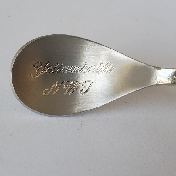 Vtg PCW 1985 Pewter Canada Yellowknife NWT Dog Sled Souvenir Collectors Spoon - Picture 11 of 17